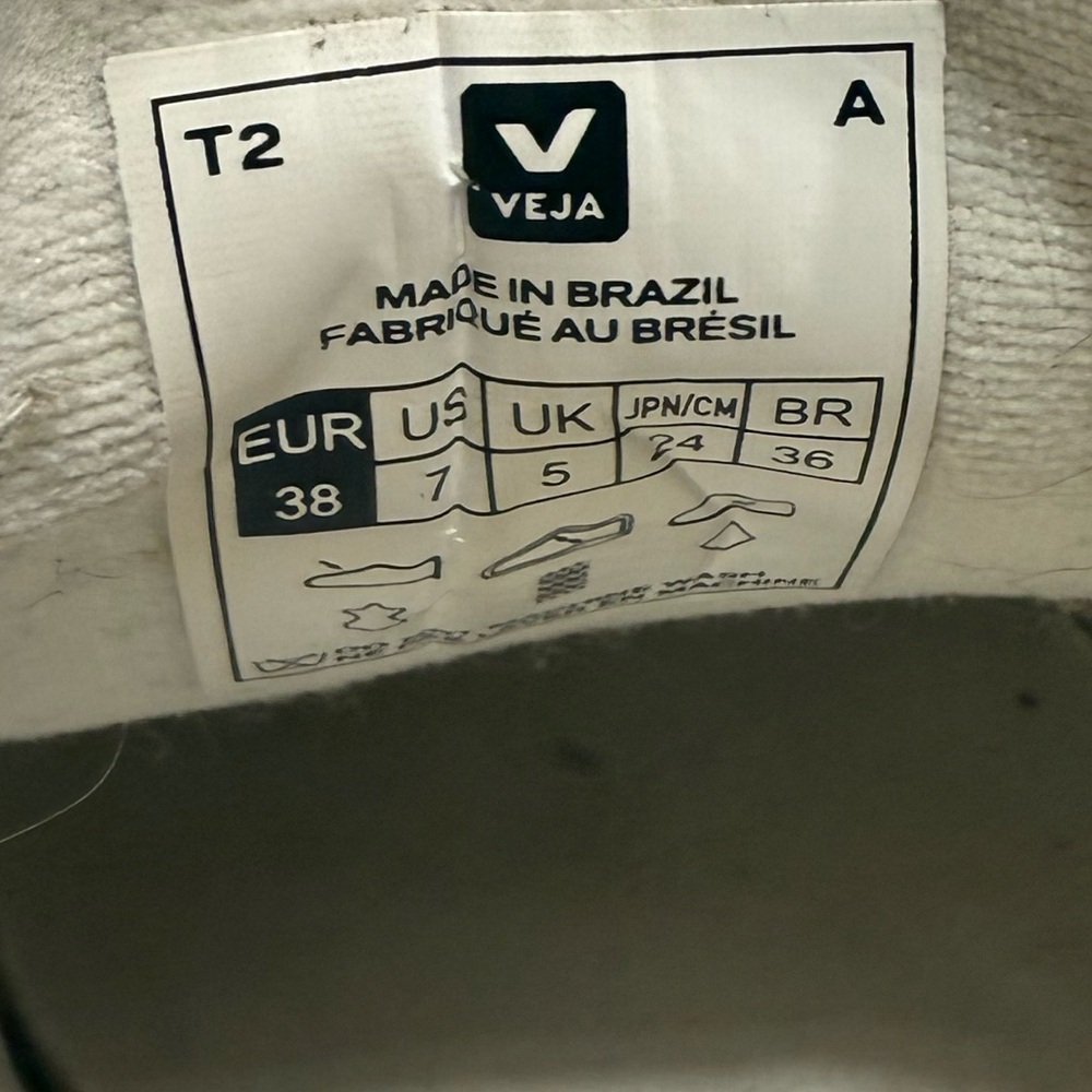 Veja Women’s Size 7 EU 38 Lace Up Low Top Casual Shoes Leather - Picture 9 of 9
